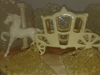 Carruaje de caramelo blanco